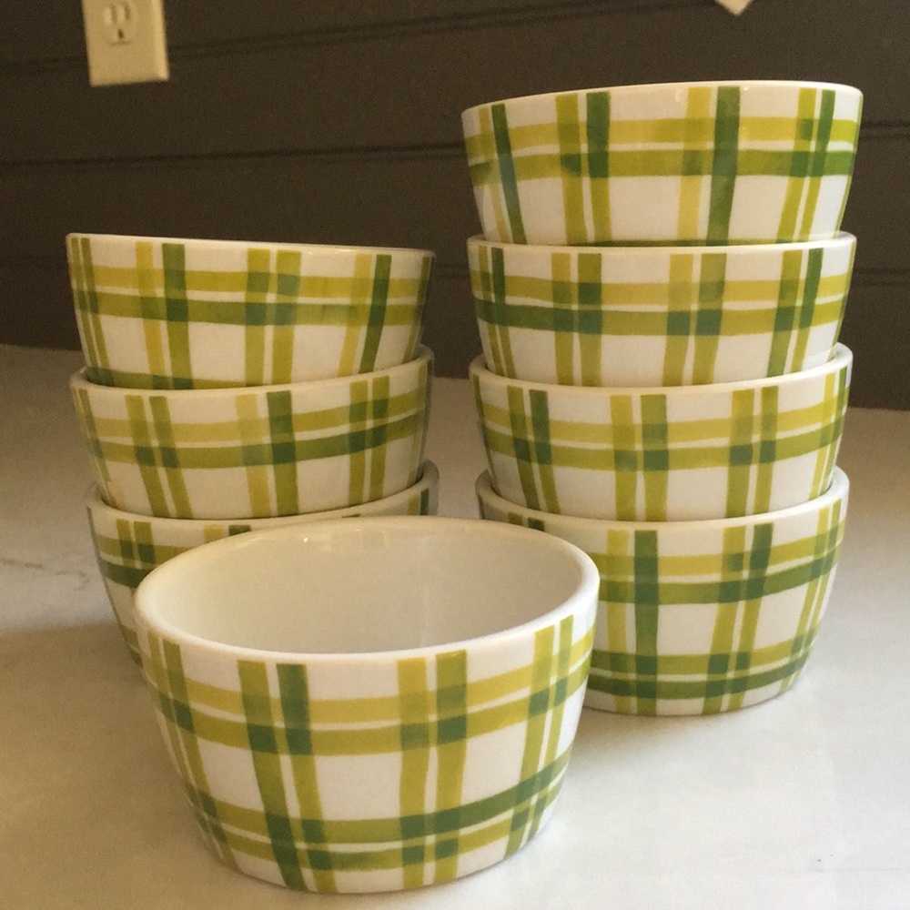 Set of (8) Crate and Barrel criers